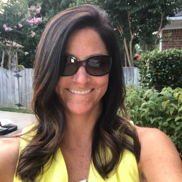 Meet your Posher, Paige - Picture 1 of 1